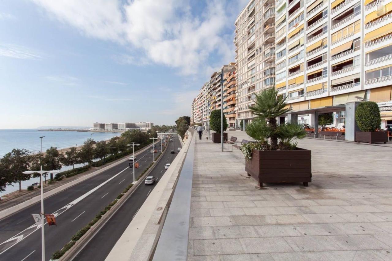 Postiguet Apartament *